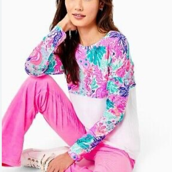 Lilly Pulitzer Finn Top size small perfect condition.  New without tags - Picture 1 of 7